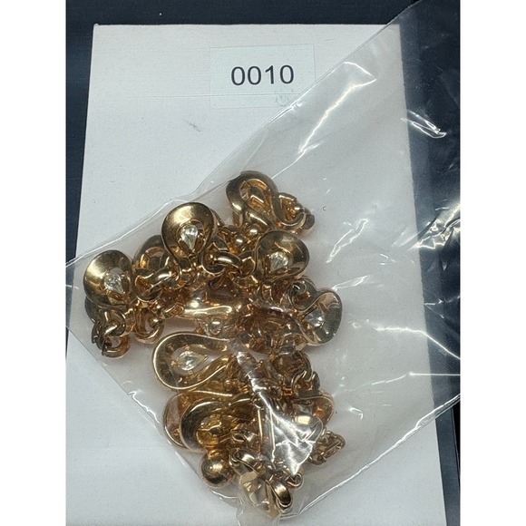 Trifari Gold Tone Teardrop Necklace with Rhinestones Choker Style - Picture 10 of 13